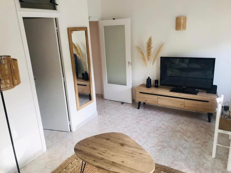 Apartment Tres Palmeras - Parking Privado Lloret de Mar